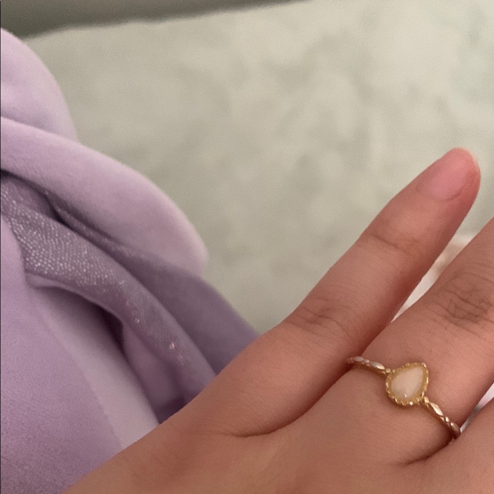 Elegant Gold and White Ring